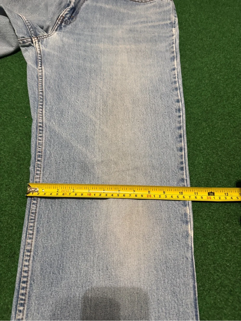 Levis 550 Relaxed Fit Light Wash 38x36 Wide Leg Baggy Grunge Vintage Y2K Jeans